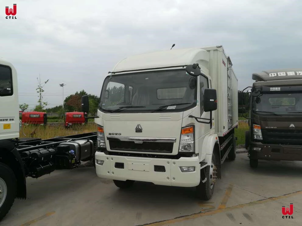 China Sinotruk/HOWO 4X2 5 Ton Carrier Freezer Cooling Cargo Van/Light/Lorry/Food/Freezer/Refrigerator Vehicle/Truck Price for Refrigerated/Freezing/Box